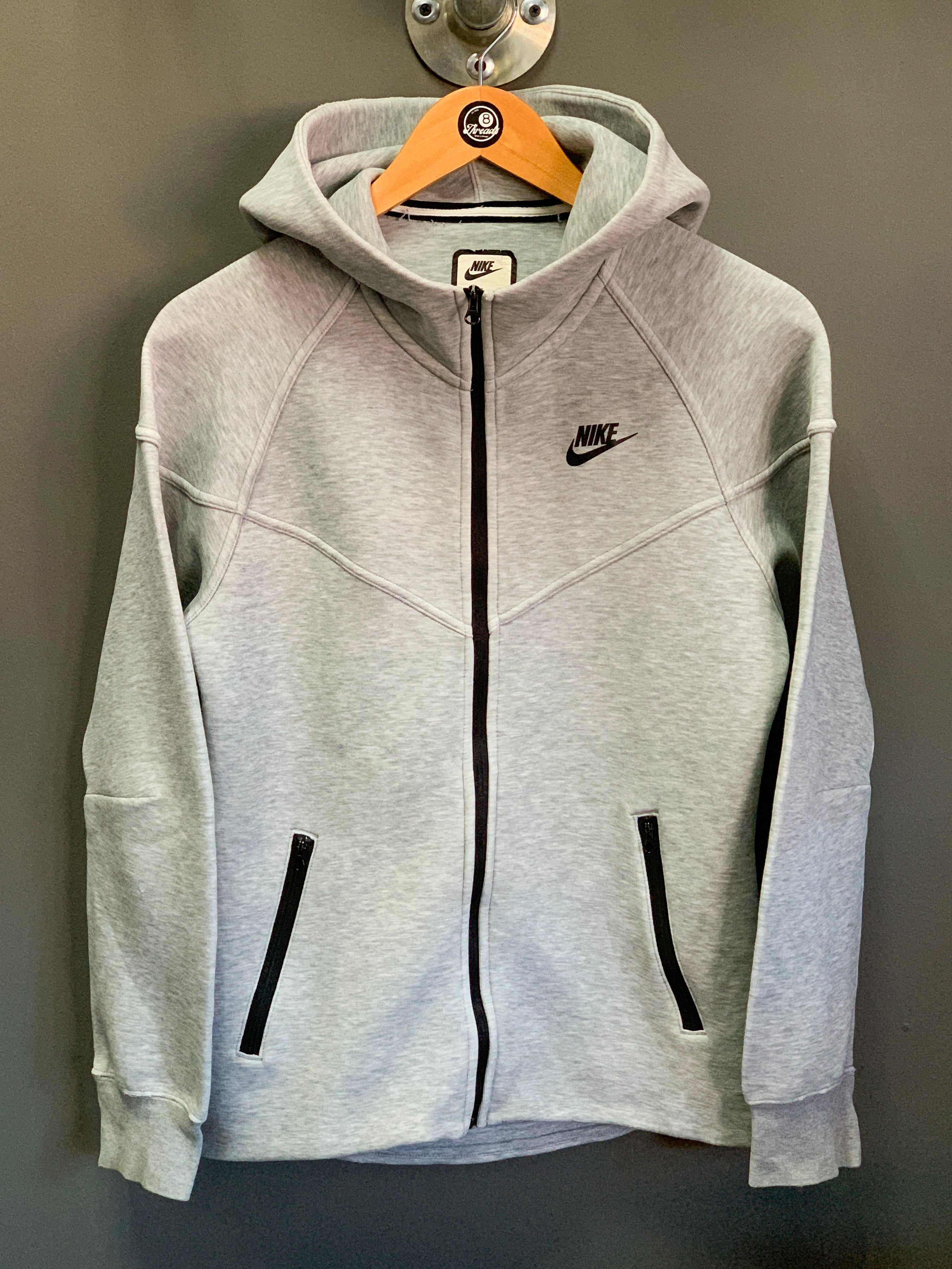 Nike Tech Fleece Hoodie - Small