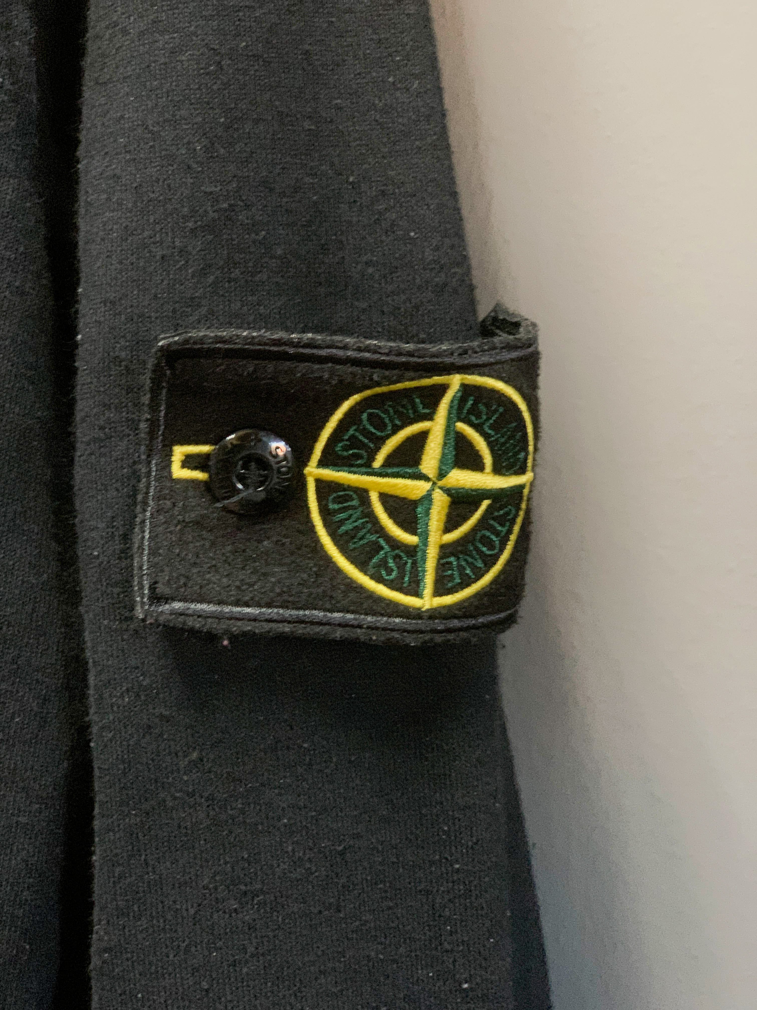 Stone Island Badge Hoodie - Medium