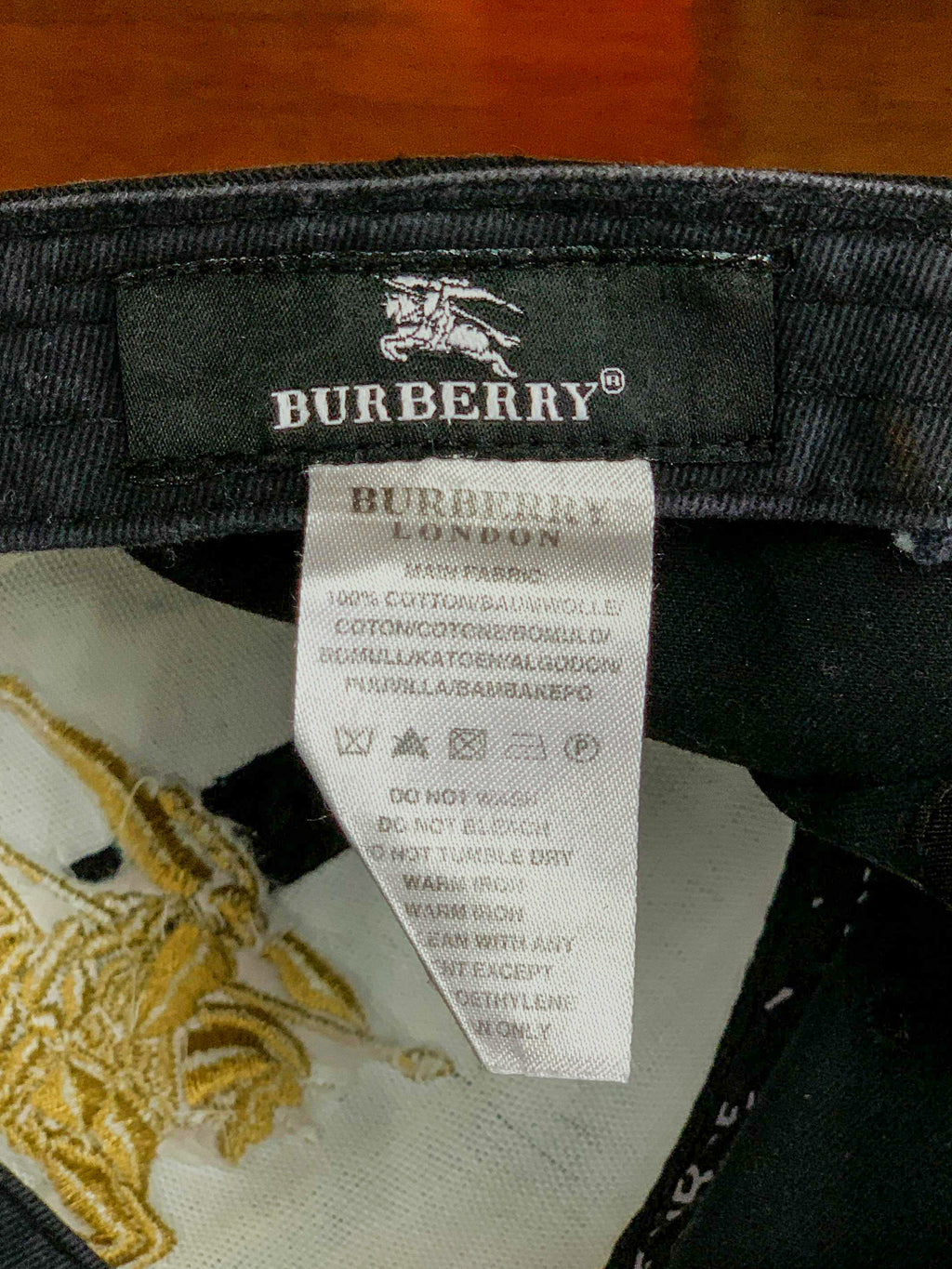 Burberry Embriodered Big Logo Cap